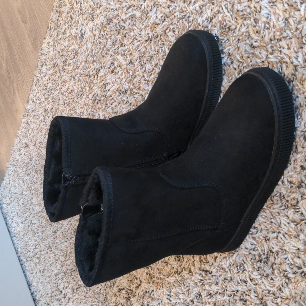 Cat & Jack Boot